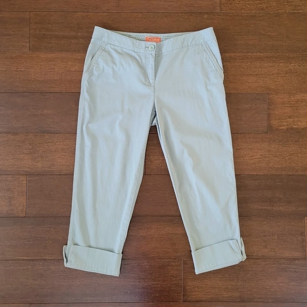 Tommy Bahama Women's Ellery Fit Cropped Relaxed Light Gray Khaki Pants Size 4